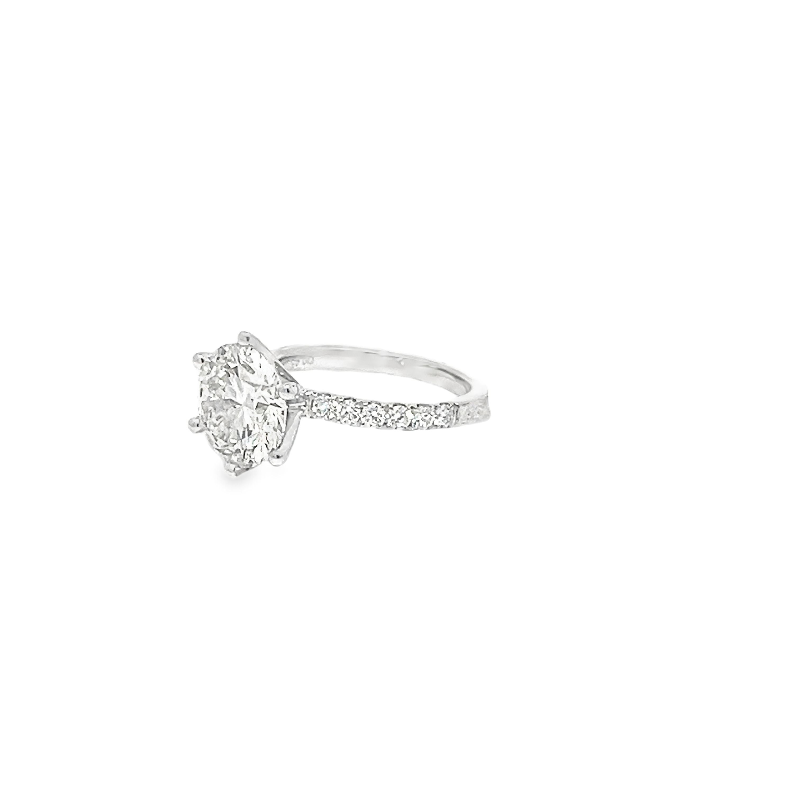 4.01ct Round Brilliant Cut Lab Grown Diamond Set In A 6 Claw 18ct White Gold Mount