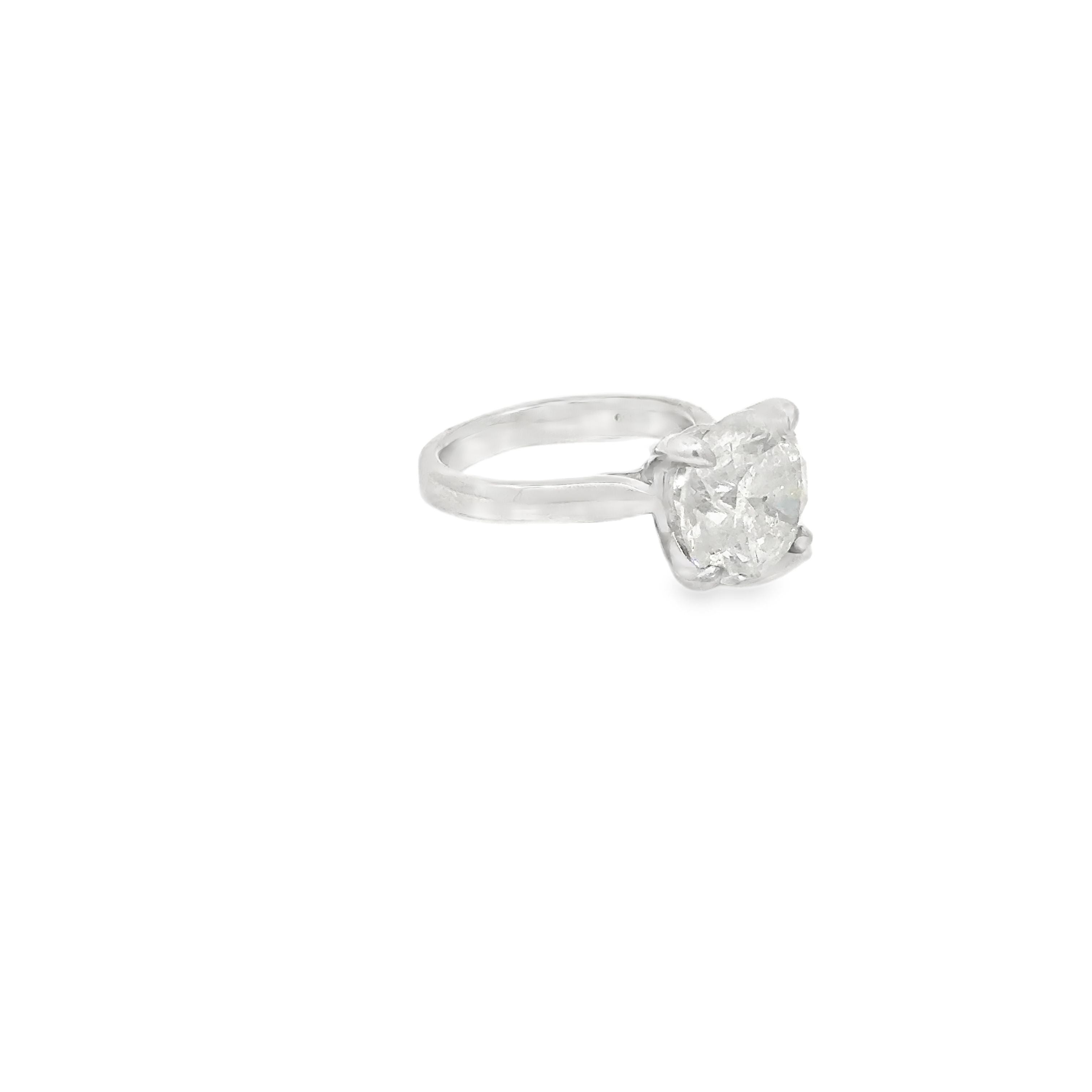 5.06ct Natural Round Brilliant Cut Diamond Ring Set In Platinum