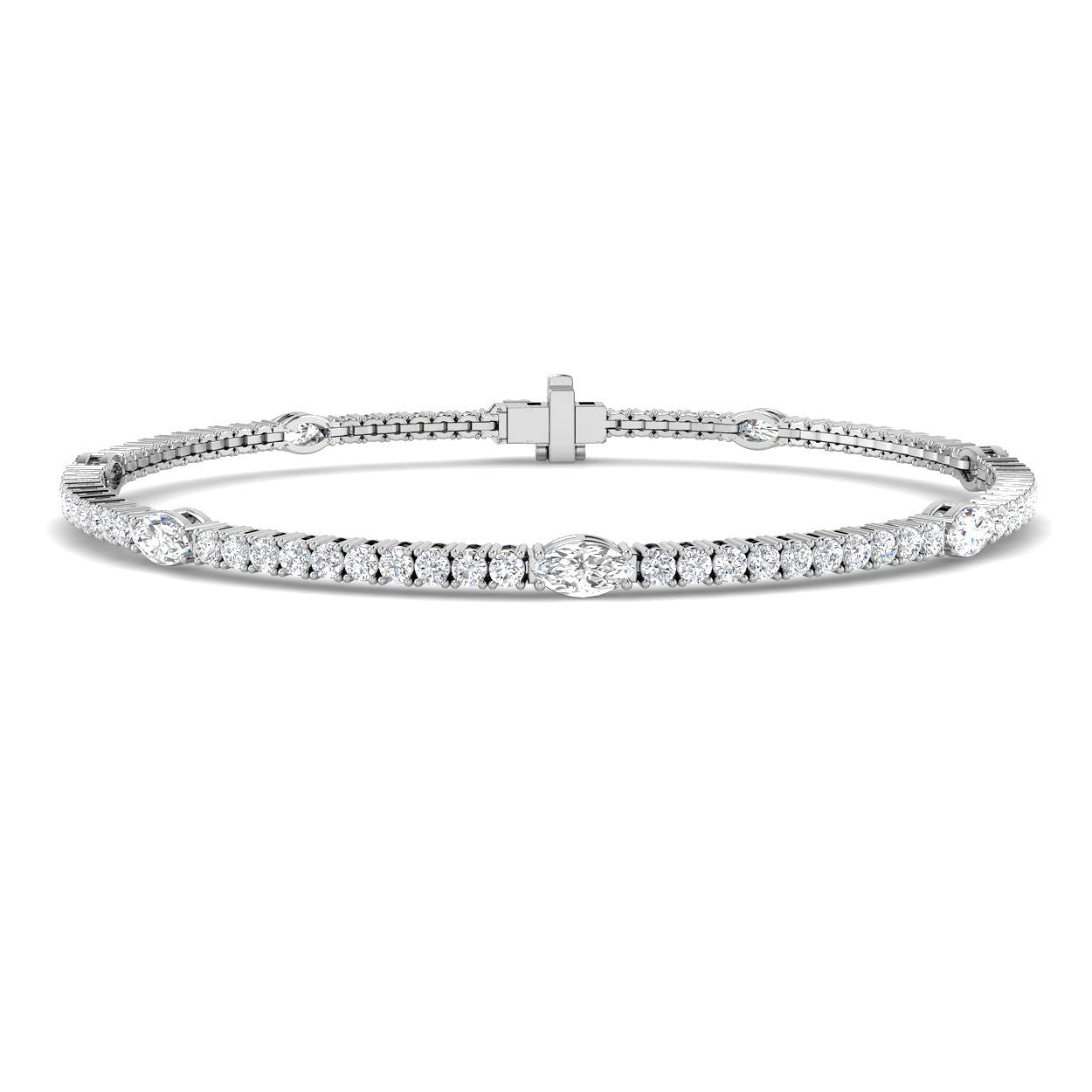 18ct White Gold 2.58ct Diamond Bracelet