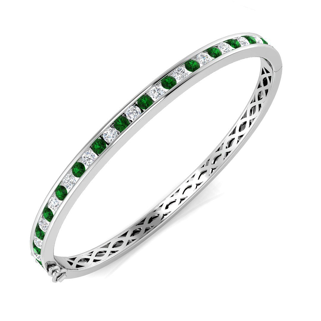 18ct White Gold 2.20ct G SI2 Diamond Bangle