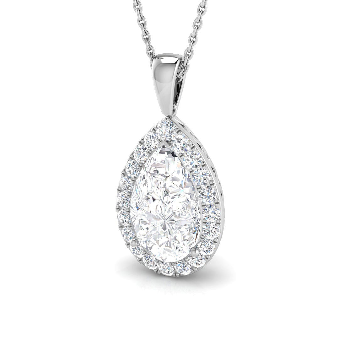 18ct White Gold 4.18ct K SI2 Diamond Pendant