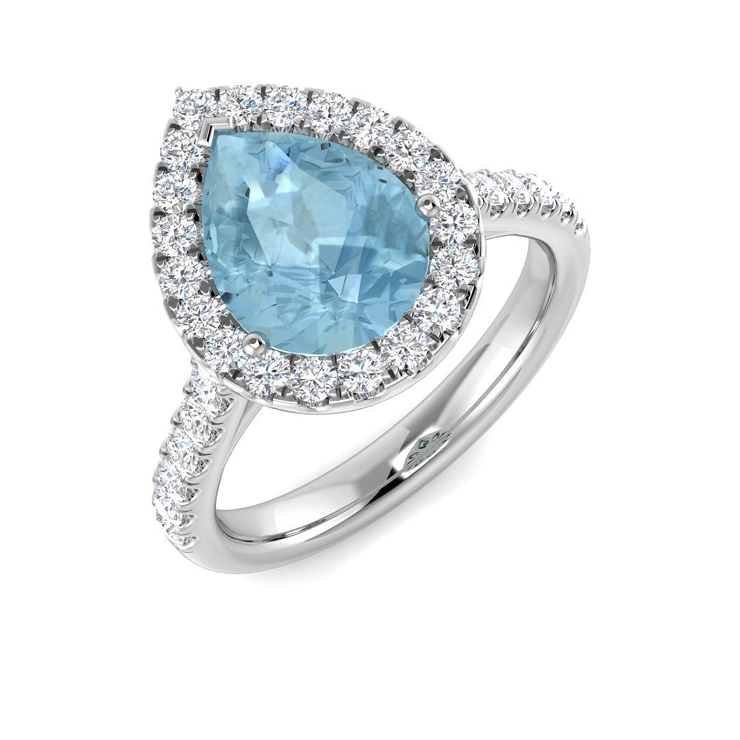 9ct White Gold 2.08ct Aquamarine Ring