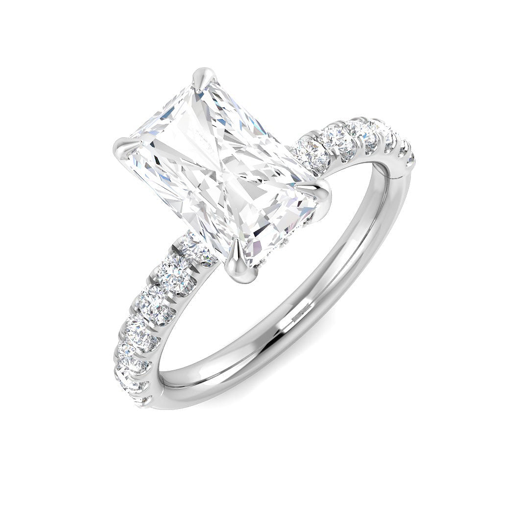 18ct White Gold 2.52ct E VS2 Laboratory Grown CVD Ring