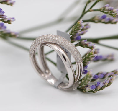 Beautiful Cluster Double Banded Ring