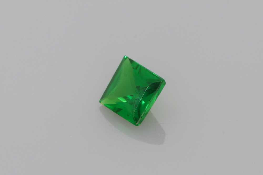 Tsavorite Princess gemstone image 3