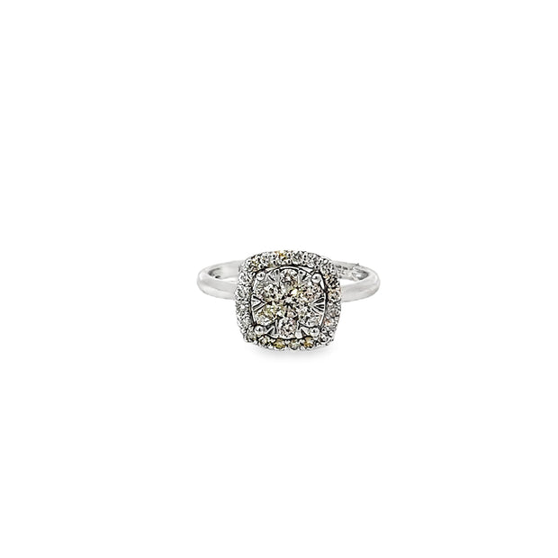 0.60ct Natural Diamond Round Shape Cluster Ring Set in 18ct White Gold