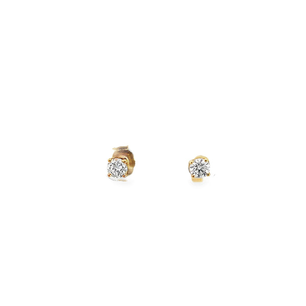 0.72ct Natural Round Brilliant Diamond Stud Earrings Set In 18ct Yellow Gold