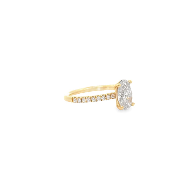 1.50ct Oval cut Diamond and Shoulder Ring