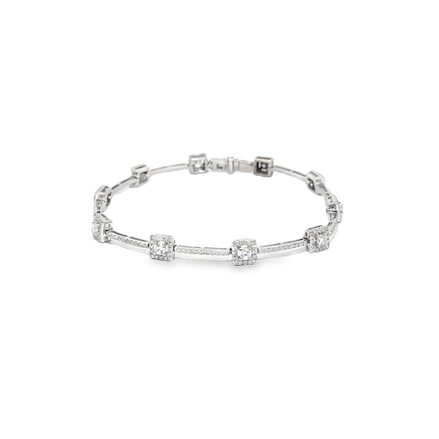 1.80ct Natural Round Brilliant Cut Diamond Bracelet Set In 18ct White Gold