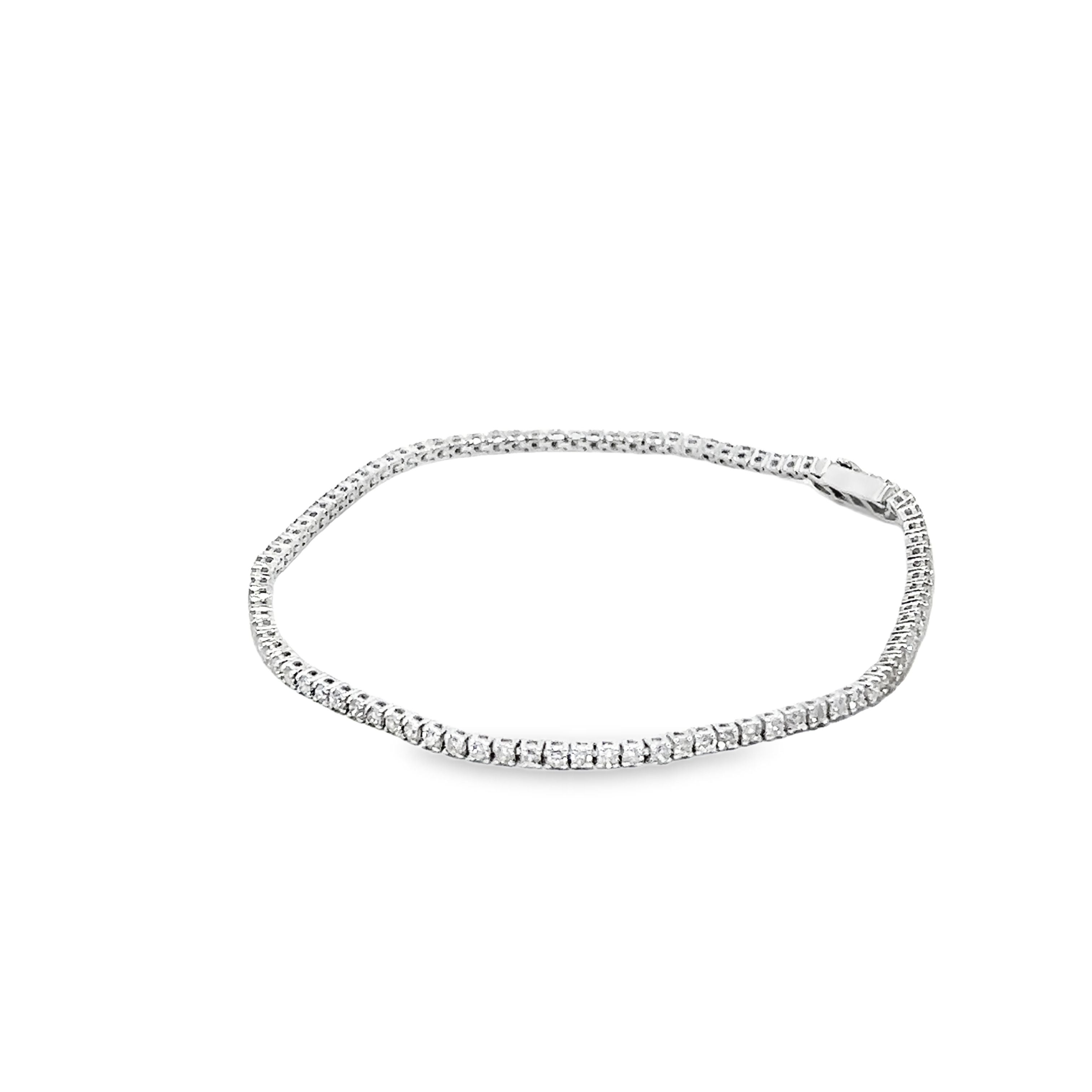 1.51ct Natural Round Brilliant Cut Diamond Tennis Bracelet Set in 9ct White Gold