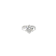 4.24ct Lab Grown Diamond Round Brilliant Cut Set In A 6 Claw Platinum Mount