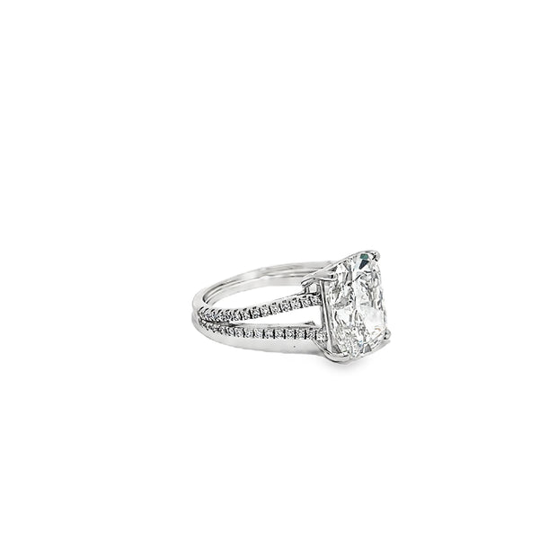 5.01ct Lab Grown Diamond Cushion Cut Ring Set In Platinum