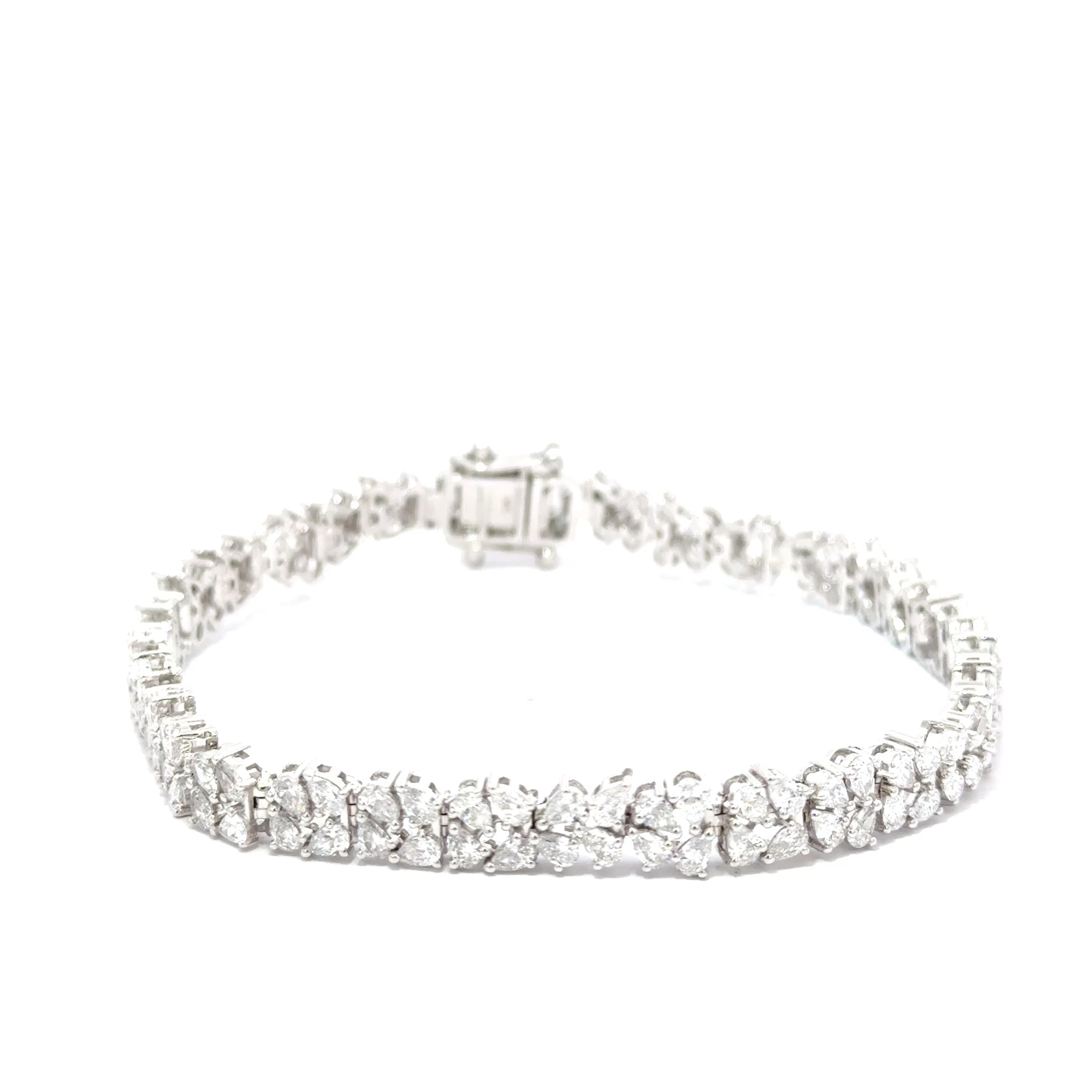 6.31ct Lab Grown Pear Cut Diamond Bracelet Set In 9ct White Gold