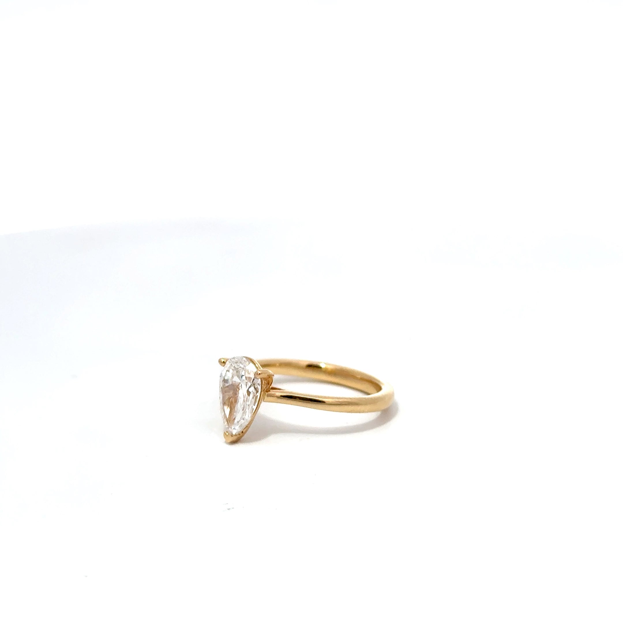 1.51ct Pear Shaped Lab Grown Diamond Set in 18ct Yellow Gold