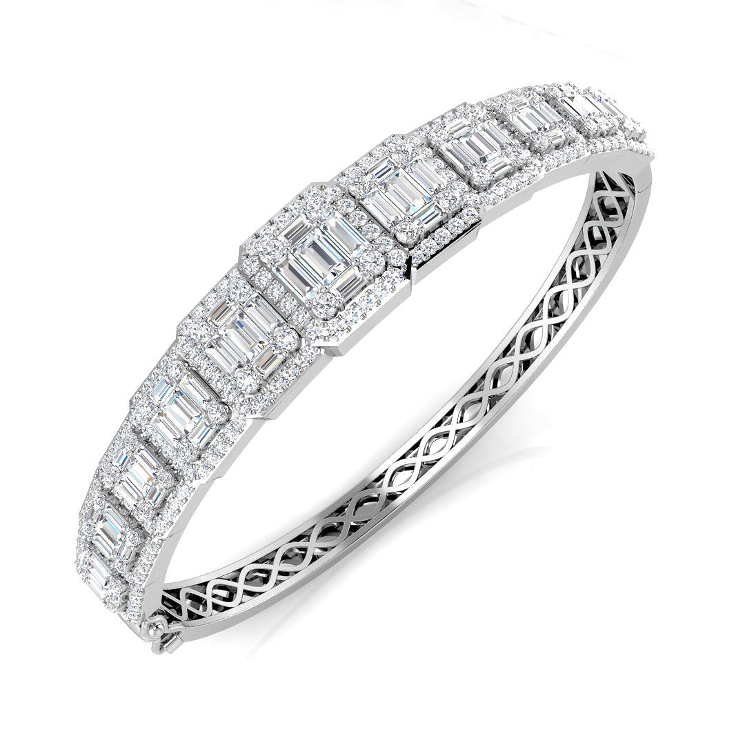 18ct White Gold 5.31ct G SI2 Diamond Bangle