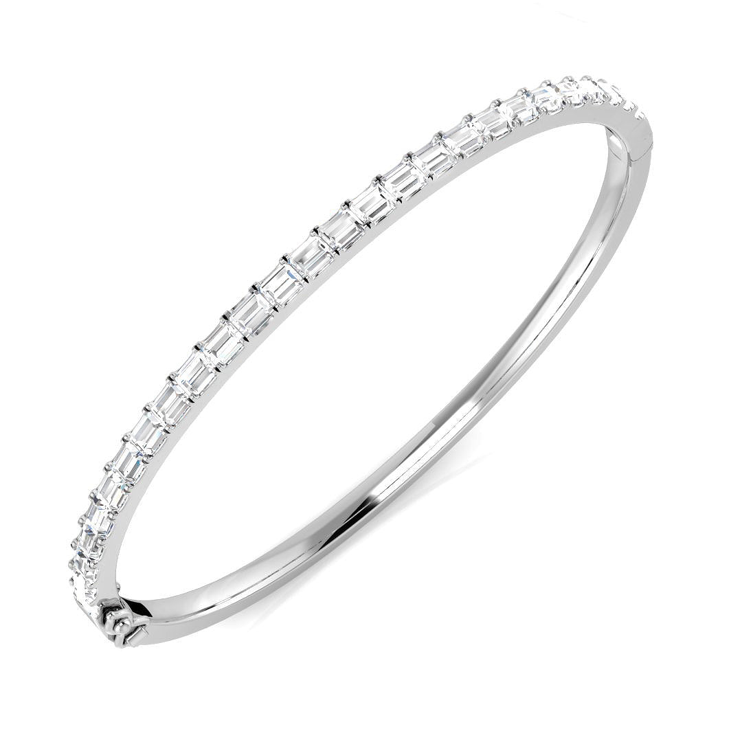 18ct White Gold 2.66ct G SI1 Diamond Bangle
