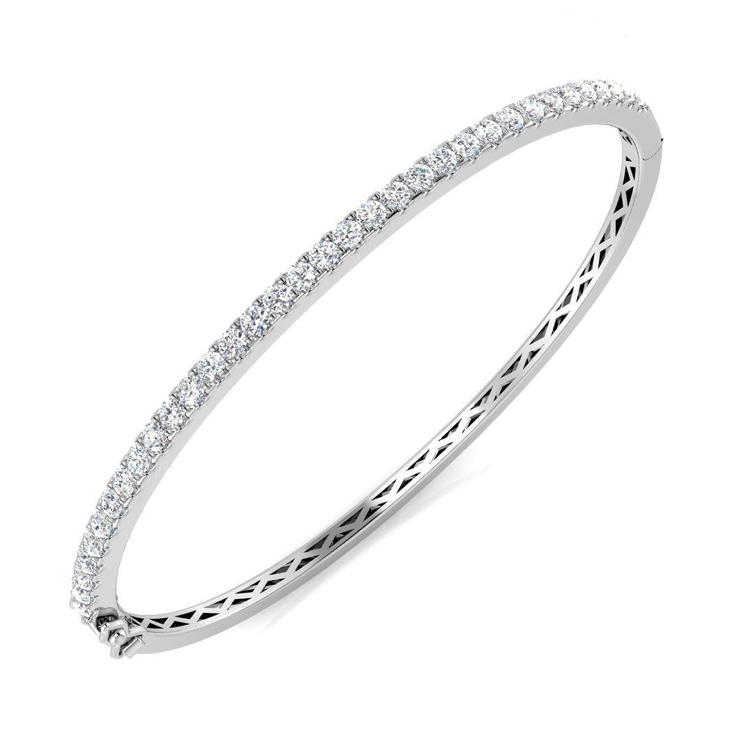 18ct White Gold 1.67ct G SI2 Diamond Bangle