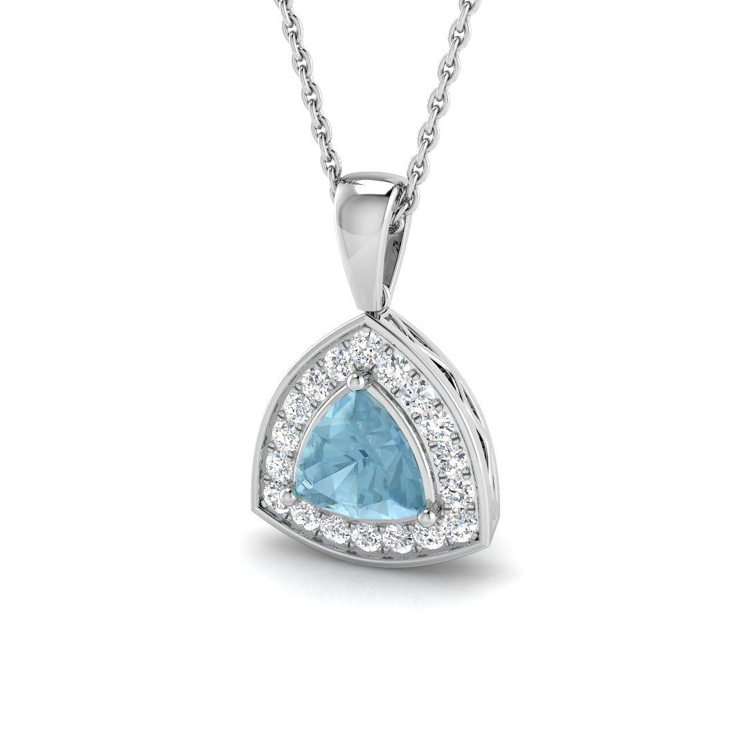 18ct White Gold 0.82ct Aquamarine Pendant