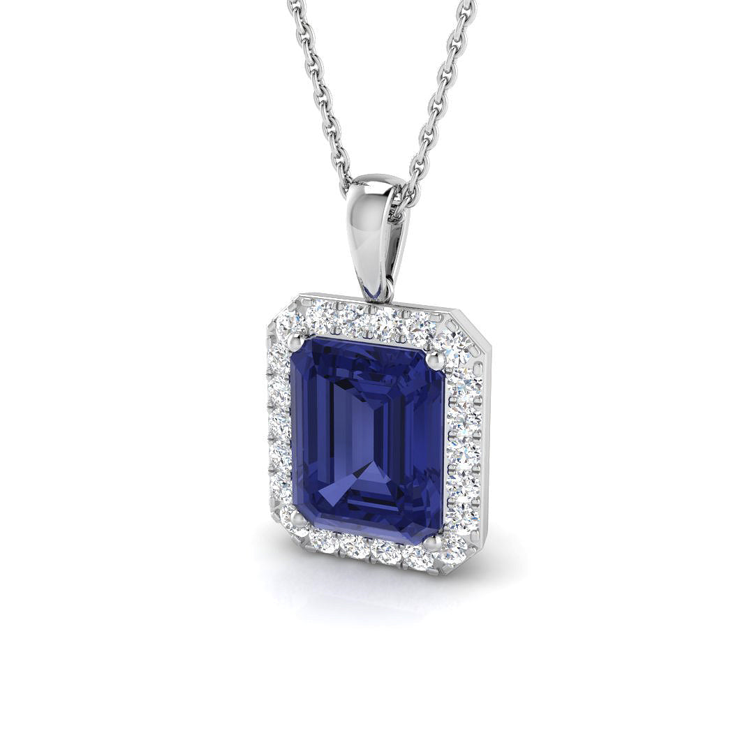 18ct White Gold 3.60ct Tanzanite Pendant