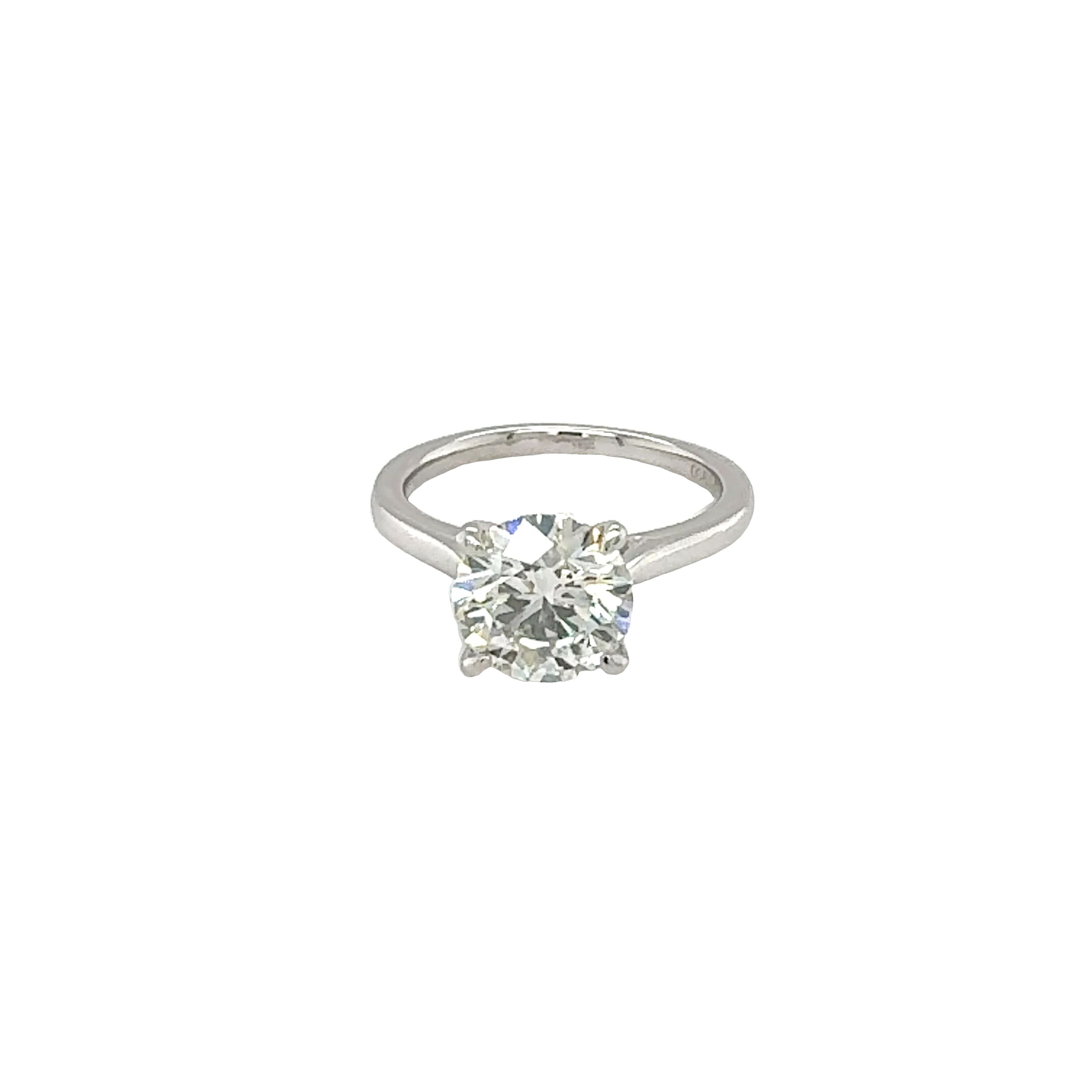 2.53ct Lab Grown Round Brilliant Cut Diamond Engagement Ring Set In Platinum