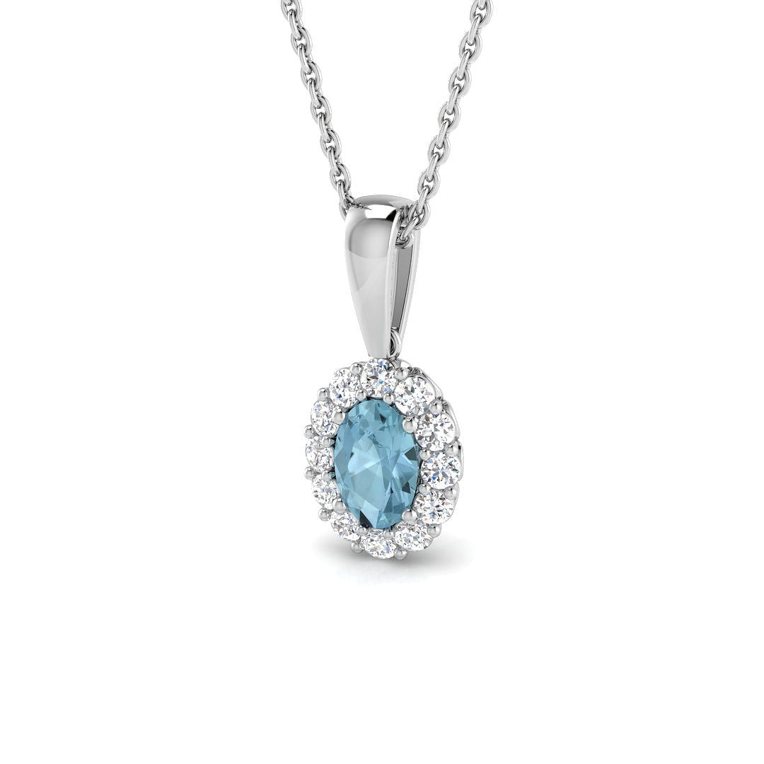18ct White Gold 0.93ct Aquamarine Pendant
